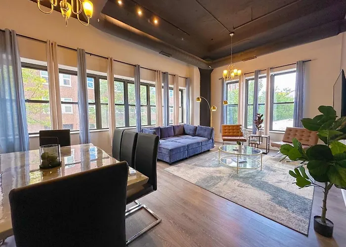 Group Friendly Spacious 3br With Optional Parking And Gym Access Sleeps 10 Guest Near Mccormick Place And Soldier Field Apartamento *