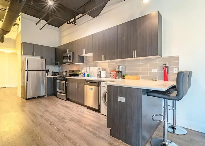 Group Friendly Spacious 3br With Optional Parking And Gym Access Sleeps 10 Guest Near Mccormick Place And Soldier Field Apartamento *