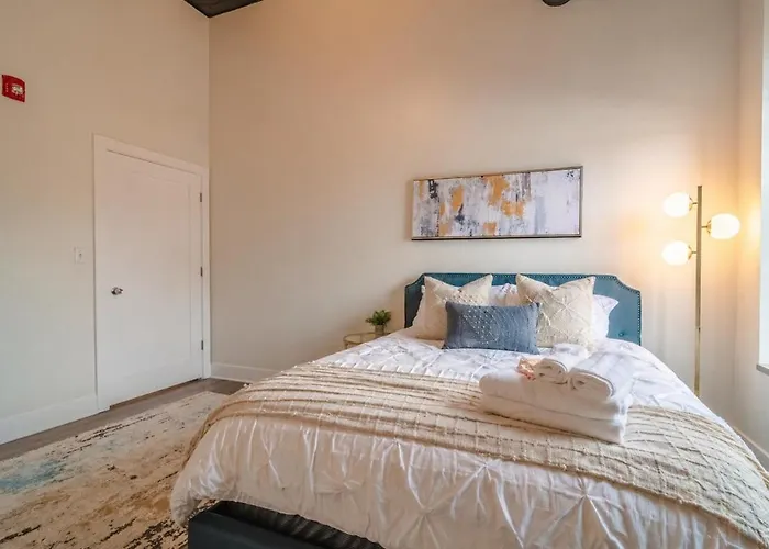 Group Friendly Spacious 3br With Optional Parking And Gym Access Sleeps 10 Guest Near Mccormick Place And Soldier Field Apartamento *