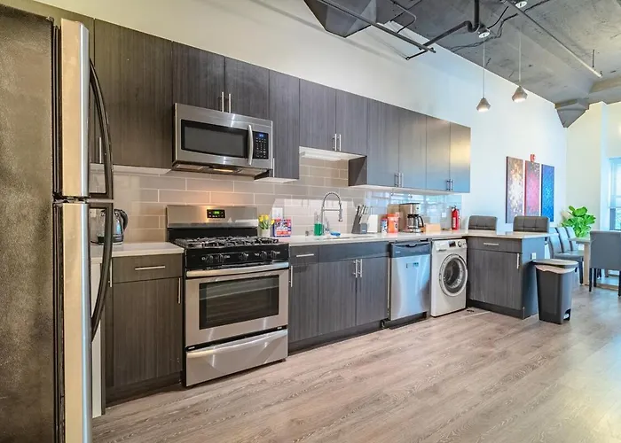 Group Friendly Spacious 3br With Optional Parking And Gym Access Sleeps 10 Guest Near Mccormick Place And Soldier Field Apartamento *