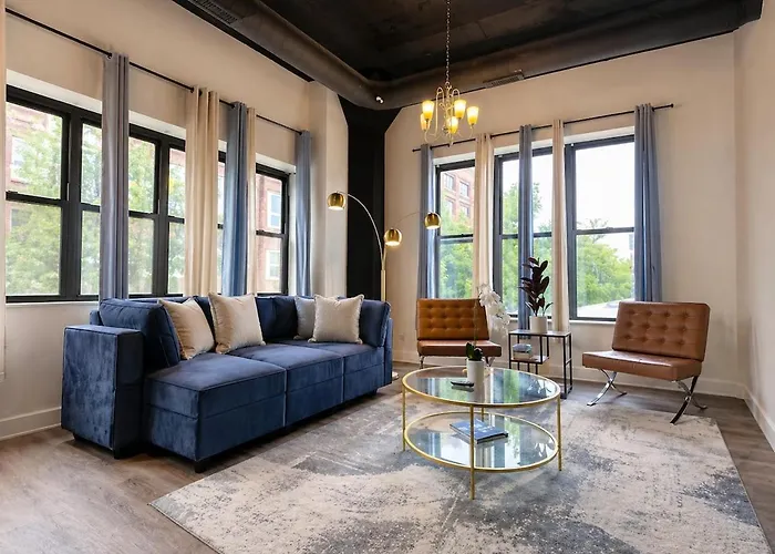 Group Friendly Spacious 3br With Optional Parking And Gym Access Sleeps 10 Guest Near Mccormick Place And Soldier Field Apartamento