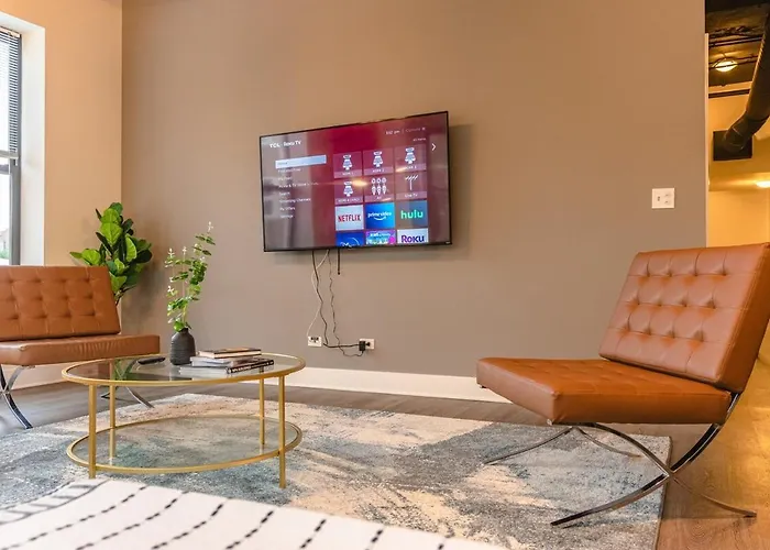 Group Friendly Spacious 3br With Optional Parking And Gym Access Sleeps 10 Guest Near Mccormick Place And Soldier Field Apartamento Chicago